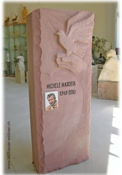 Paul Widmer Uetliburg, Grabstein aus Main Sandstein