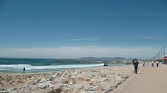 La bas...C'est Lisbonne !