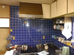 台所換気扇　リフォーム前