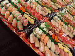 墨田区　年末年始　営業する宅配寿司