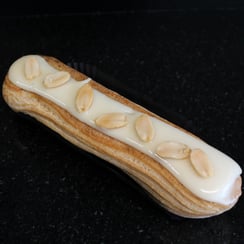 Eclair caramel Ma Boulangerie Café