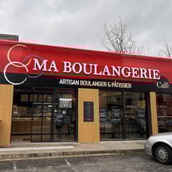 Extérieur et parking de Ma Boulangerie Café Châtellerault 86