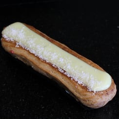 Eclair fruit de la passion Ma Boulangerie Café