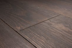 Räuchereiche geölt dunkel massiv Parkett Zermatt