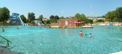 baignade piscine - base de loisirs - baigner - toboggan -