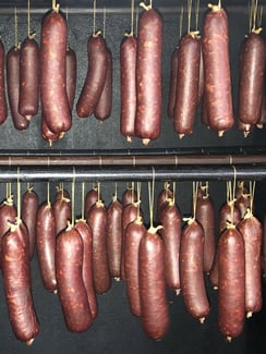 geräucherte Würste vom petershof Kärselen