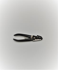 PEEKチューブカッター　PEEKチューブ専用カッター　PEEKチューブ専用ハサミ