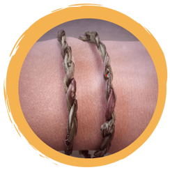 Brennnessel-Armbändchen basteln