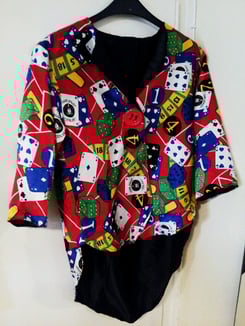 Spiel-Frack + schwarze Hose, Gr.ca 6-8J., Fr.19.- ( Auch für Erwachsene erhältlich)