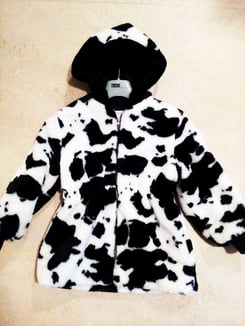 Kuhfelljacke mit Kapuze, Gr.ca.6-9J. ,Fr.15.-