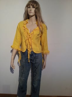 Hose Gr.40.- Fr.13.-, Bluse Gr.M, Fr.14.-