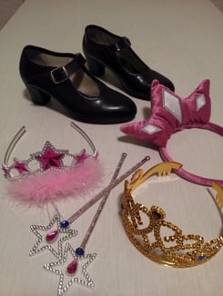 Schuhe Gr.32, Div.Zubehör Fr.5.-- 9.-