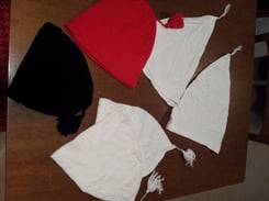 Zipfelmützen, auch in grün erhältlich,Fr.3.-/3.50