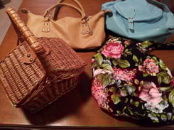 Taschen Fr.3.-/5.-, Körbli Fr.6.-