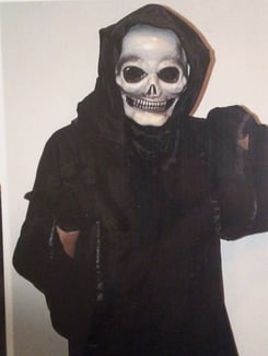 SENSEMANN,langes Kleid und Maske, Fr.39.-