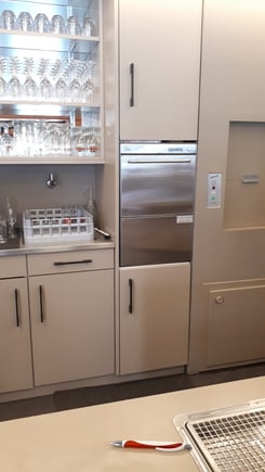 gemmet handels ag, gemmet expert blog, küchenbau, küchenplanung, oberwallis, wallis, waadt, waadtland, einbauküchen, massgeschneidert, take away, bistro, büro, schule, mehrzweckhalle, kita, kindertagesstätte, chalet, luxuschalet, privatküche