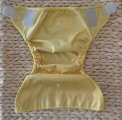 culotte de protection imperméable pour couches lavables en PUL imperméable BestBottomDiapers avec 2 boutons pressions