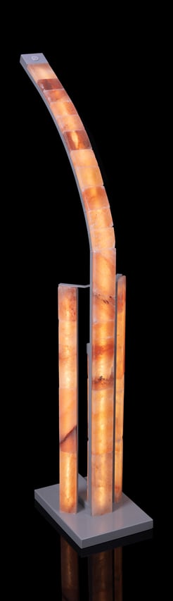 ORYX Salzstein-Leuchte von Julian & Lasaroff