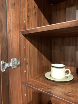 食器棚　カップボード 　エテルノ　ETERNO　東京デザインセンター　栃木県家具　鹿沼市　東京インテリア　ショールーム