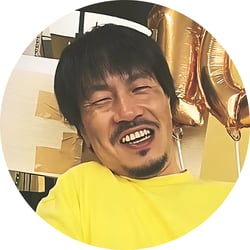 板垣さん顔写真