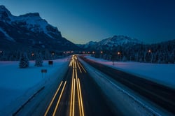 キャンモアから見るバンフ方面の夕焼け