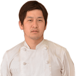 店主近影｜大分県佐伯市のケーキ屋さん｜クアンカドーネ