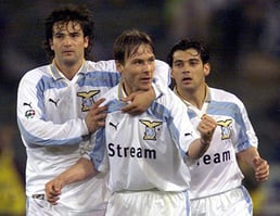 Trikot vom Pokalfinalhinspiel. Sponsor Stream.