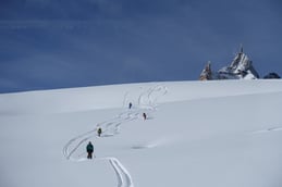 erste Spuren von der Aig. du Midi 3820m, Valée Blanche