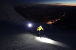 mitten in der Nacht gehts Richtung MB 4808, tief unten CHX