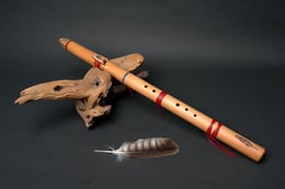 Stein Lapislazuli, Mundstück gest. Buche, 432 Hz