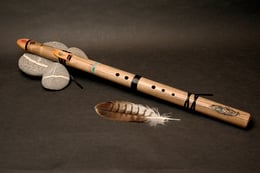 Stein Türkis, Mundstück Eibe, 432 Hz