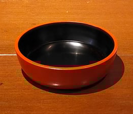 溜朱塗小鉢　入月昇