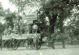 Festwagen des DMV zum 1. Mai 1923. Sammlung Dr. Joachim Bons