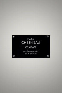 Avocat Besançon (25000), Maître Chesneau Elodie, 26 Rue Mégevand, Plaque professionnelle à l'entrée du Cabinet
