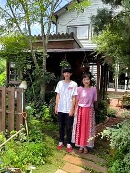 甲斐京子オーナーと長男の写真