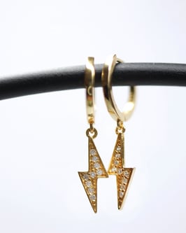 kleine Creolen Blitz