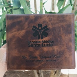 Porta recetario médico de piel genuina horizontal