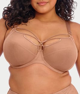 Sachi in Cafe Au Lait