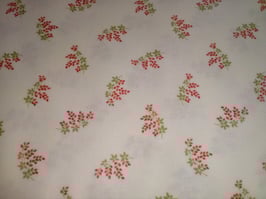 Victoria, Rote Blüten auf beigem Grund, Moda, 03185950818