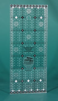 Creative Grids Itty-Bitty Eights Rectangle Ruler 3in x 7in