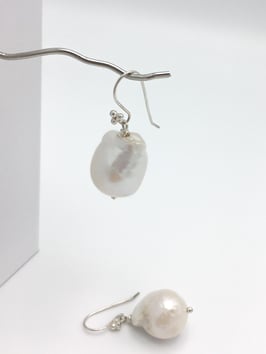 Barocke Perlohrhänger