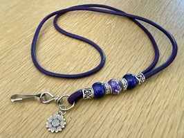 Glattleder purple mit Blumen Bead Klimbim Blume