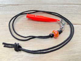 Reepschnur schwarz mit orangem Bead OHNE Pfeife