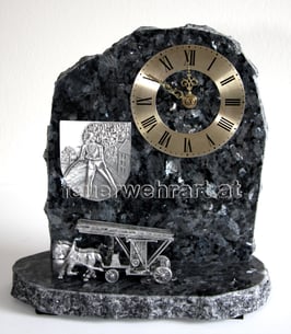 Feuerwehruhr Granituhr Bregenz, Pferdegespann mit Drehleiter, 20 x 20 cm