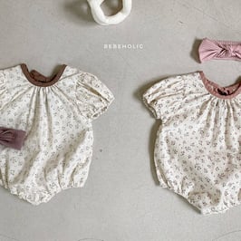 スモールフラワースーツ