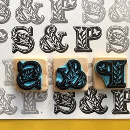 Lot de 3 tampons lettre au choix