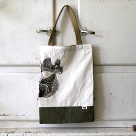 Tote bag écureuil kaki