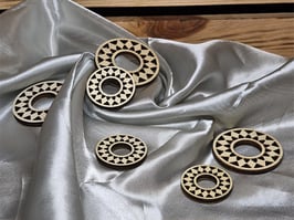 Kugelhalter aus Holz - Mandala #0277