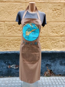 Delantal "Planeta Cádi" color CAMEL