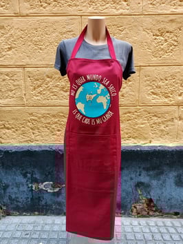 Delantal "No es quer mundo sea shico... es que Cadi es mu grande" color Burdeos